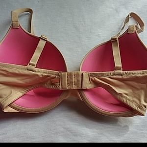 Pink vs new without tag. Size 34DDD